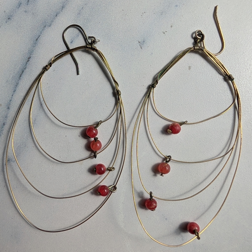 Elegant Gold Wire Earrings with Red Beads